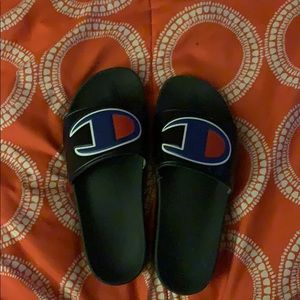 Champion flip flops